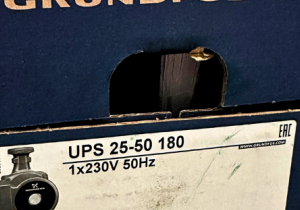 ปั๊มนํ้าร้อน UPS 25-50-180 จัดส่งให้ลูกค้าแล้วครับ